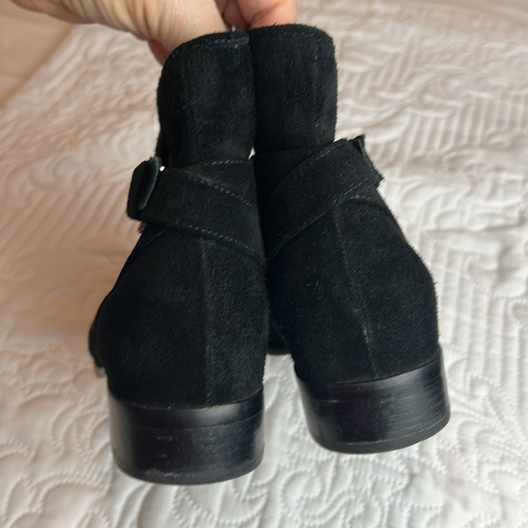 Michael Michael Kors Black suede bootie boots with buckle 8 M EUC Leather - Picture 7 of 16